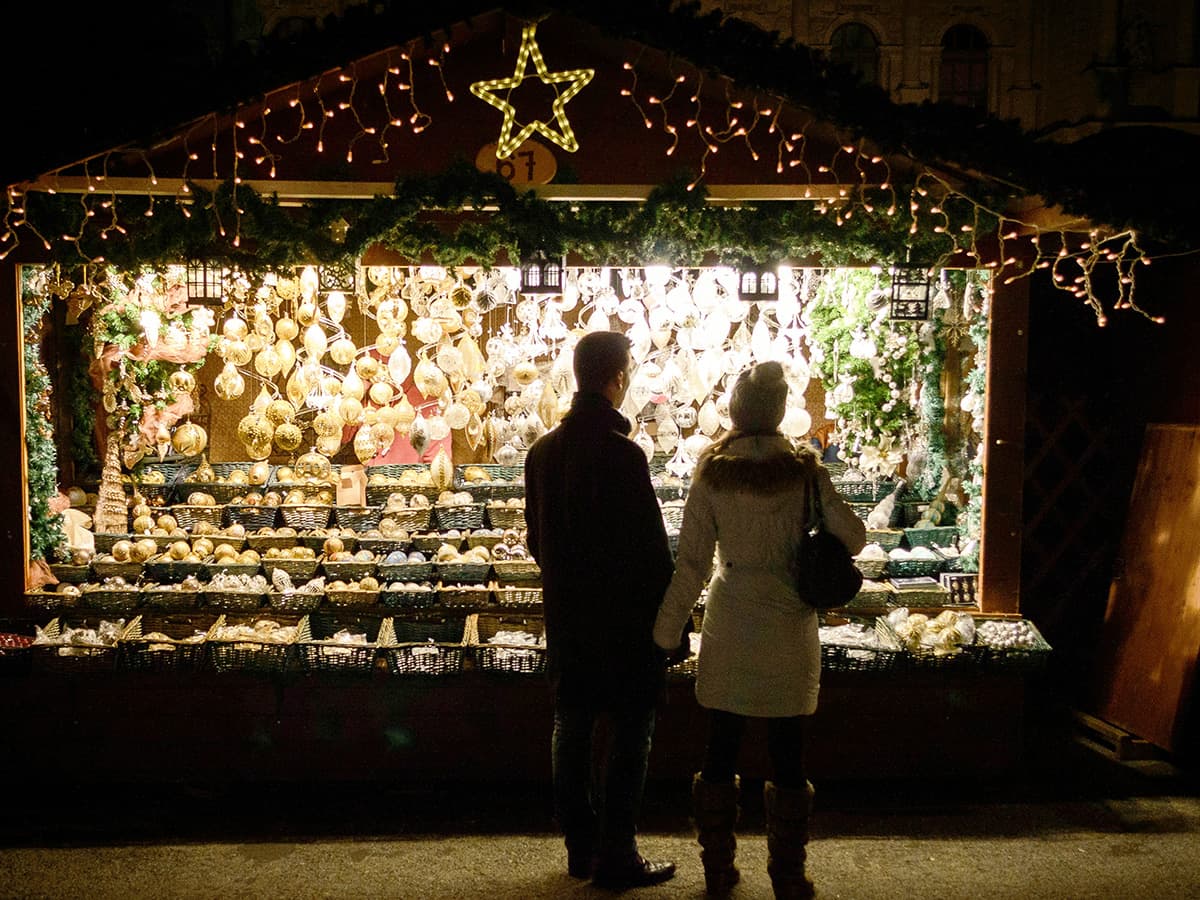 Budapest Christmas Market with Romantic Walk for Couples