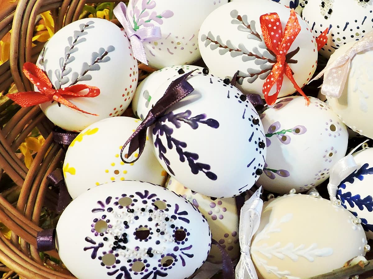 Hungary Easter Eggs Decorations and motifs